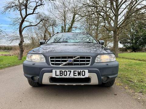 Volvo XC70 2.4 D5 SE Lux Geartronic AWD 5dr - U2030