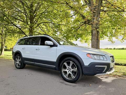 Volvo XC70 3.0 T6 SE Lux Estate 5dr Petrol Geartronic AWD Euro 5 (304 ps) - U2045