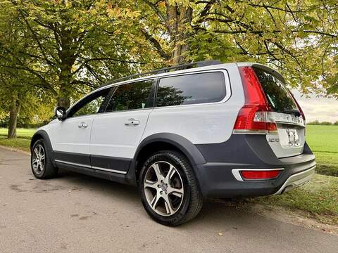 Volvo XC70 3.0 T6 SE Lux Estate 5dr Petrol Geartronic AWD Euro 5 (304 ps) - U2045