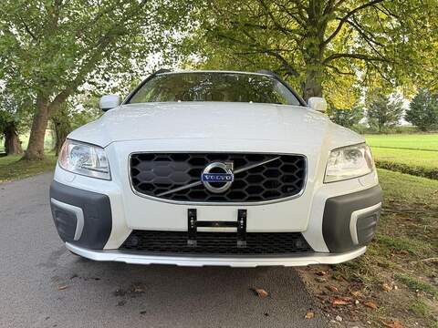 Volvo XC70 3.0 T6 SE Lux Estate 5dr Petrol Geartronic AWD Euro 5 (304 ps) - U2045