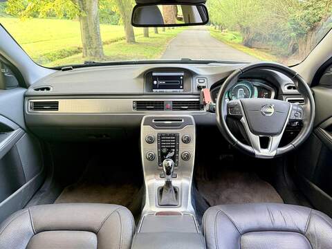 Volvo XC70 3.0 T6 SE Lux Estate 5dr Petrol Geartronic AWD Euro 5 (304 ps) - U2045