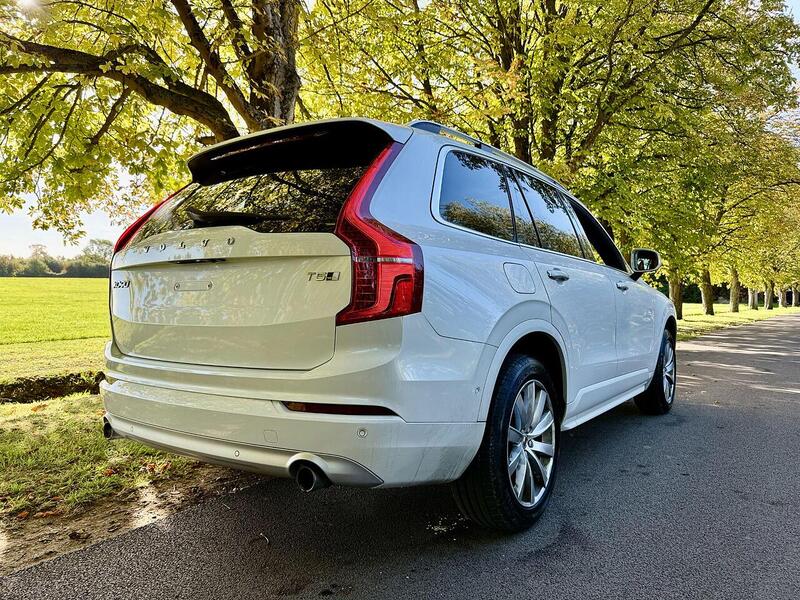 Volvo XC90 2.0 T5 Momentum Pro SUV 5dr Petrol Auto 4WD Euro 6 (s/s) (250 ps) - U2072
