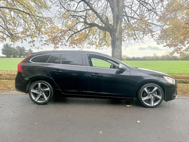 Volvo V60 T4 Se Lux Estate 1.6 Automatic Petrol - U2073