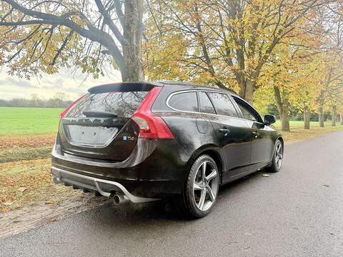 Volvo V60 T4 Se Lux Estate 1.6 Automatic Petrol - U2073