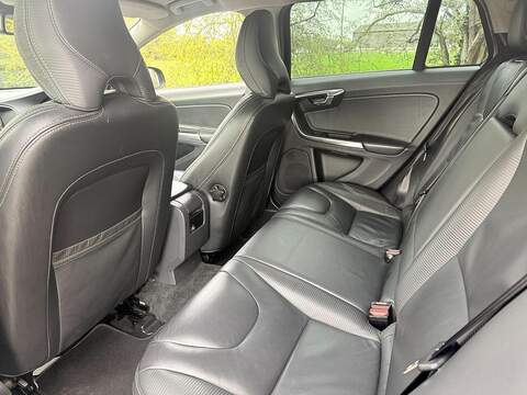 Volvo V60 T4 Se Lux Estate 1.6 Automatic Petrol - U2073