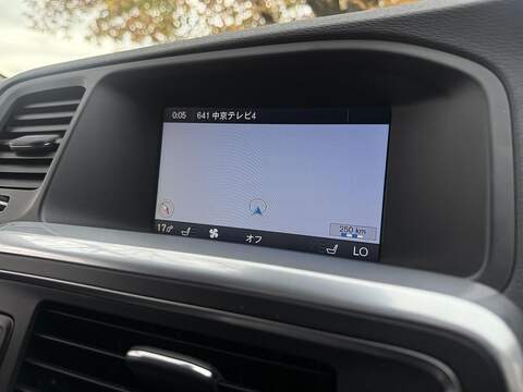 Volvo V60 T4 Se Lux Estate 1.6 Automatic Petrol - U2073