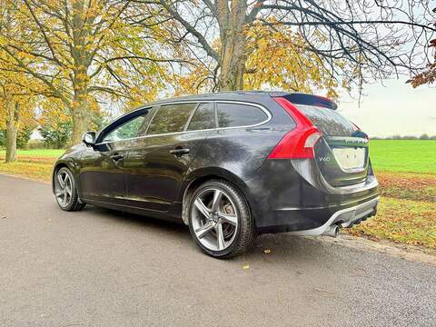Volvo V60 T4 Se Lux Estate 1.6 Automatic Petrol - U2073