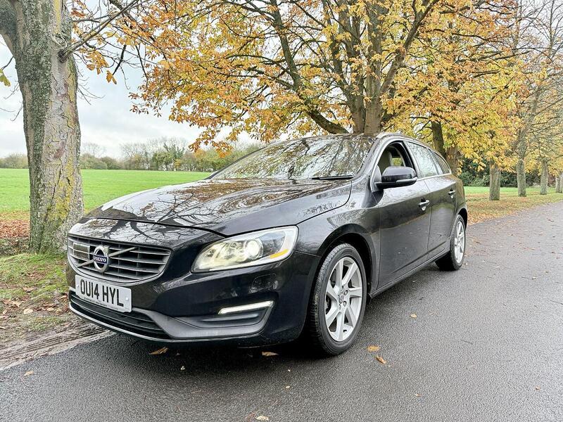 Volvo V60 1.6 D2 SE Lux Nav Estate 5dr Diesel Powershift Euro 5 (s/s) (115 ps) - U2074