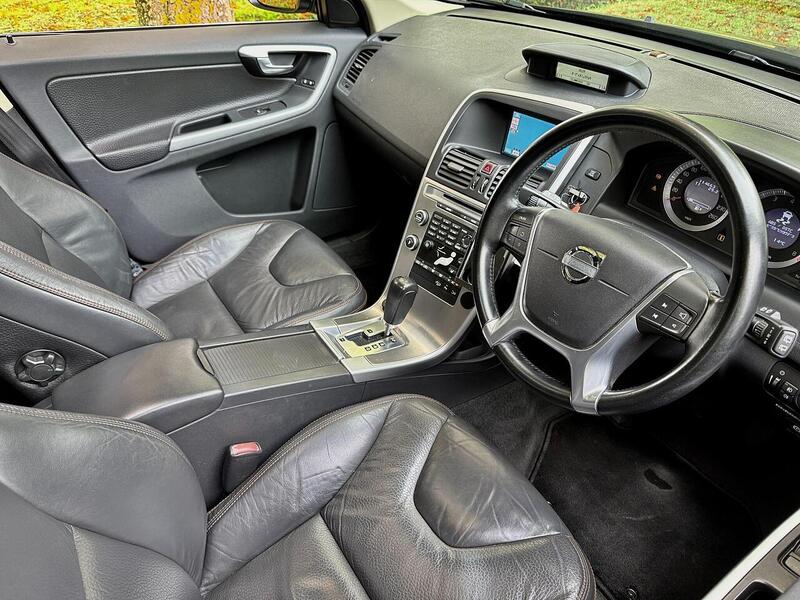 volvo Xc60 T6 Se Awd Estate 3.0 Automatic Petrol Estate Automatic Petrol - U2078