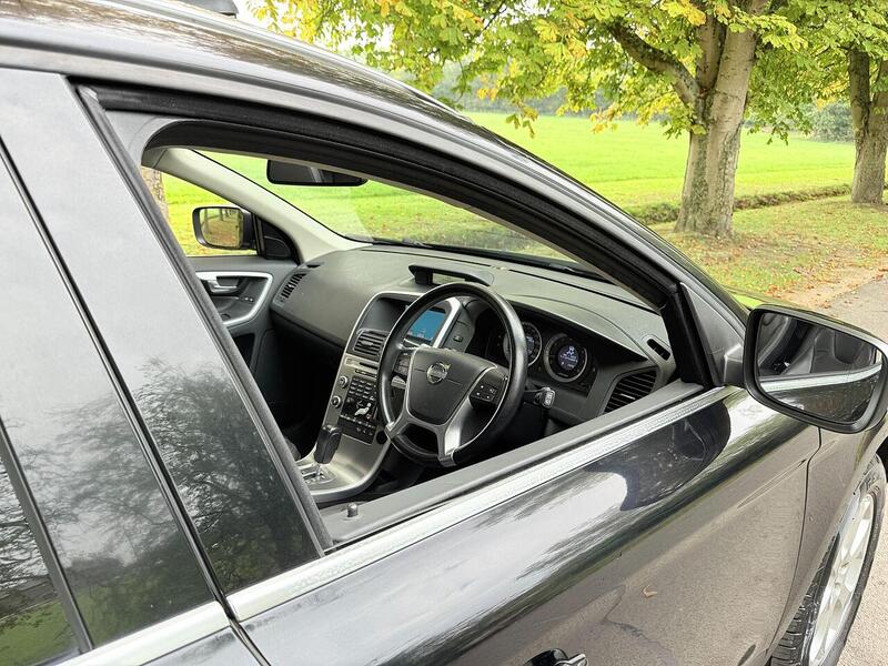 volvo Xc60 T6 Se Awd Estate 3.0 Automatic Petrol Estate Automatic Petrol - U2078