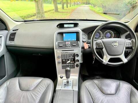 volvo Xc60 T6 Se Awd Estate 3.0 Automatic Petrol Estate Automatic Petrol - U2078