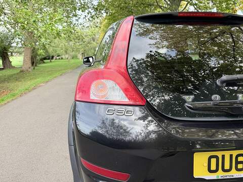 Volvo C30 2.0 SE Sports Coupe 3dr Petrol Manual Euro 5 (145 ps) - U2093