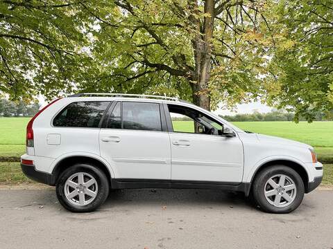 Volvo XC90 Se Awd Estate 3.2 Automatic Petrol - U2094