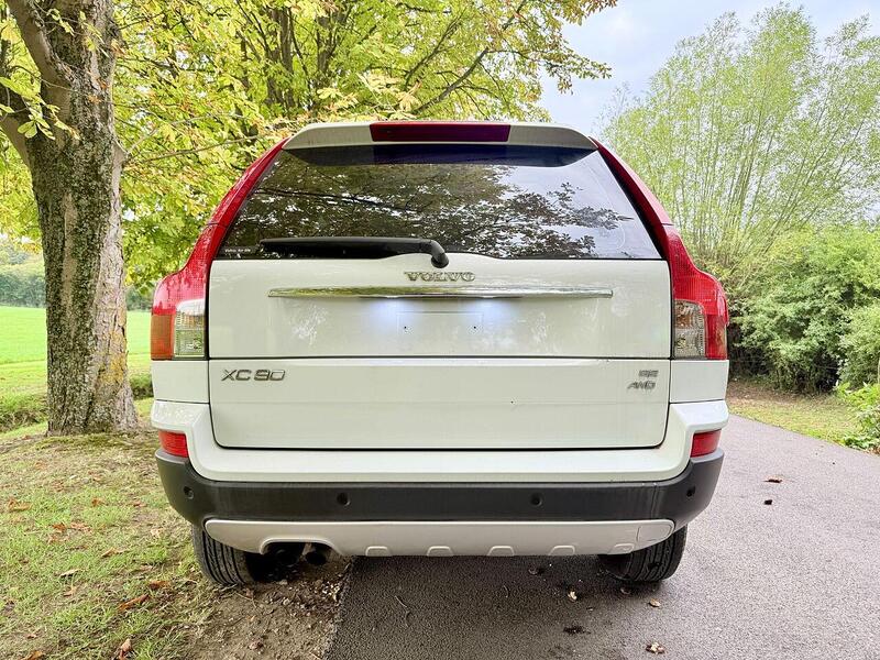 Volvo XC90 Se Awd Estate 3.2 Automatic Petrol - U2094