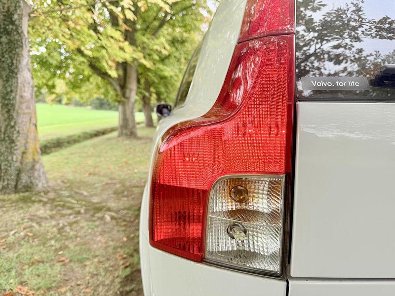 Volvo XC90 Se Awd Estate 3.2 Automatic Petrol - U2094