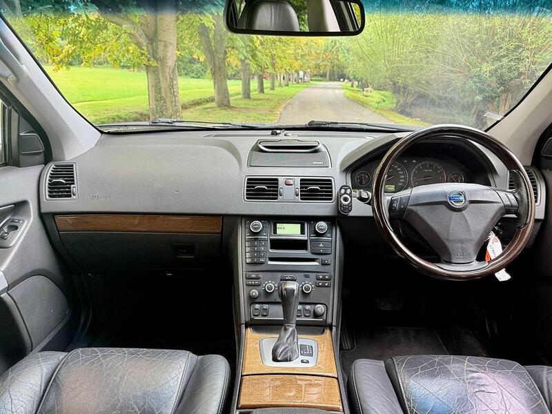 Volvo XC90 Se Awd Estate 3.2 Automatic Petrol - U2094