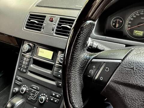 Volvo XC90 Se Awd Estate 3.2 Automatic Petrol - U2094