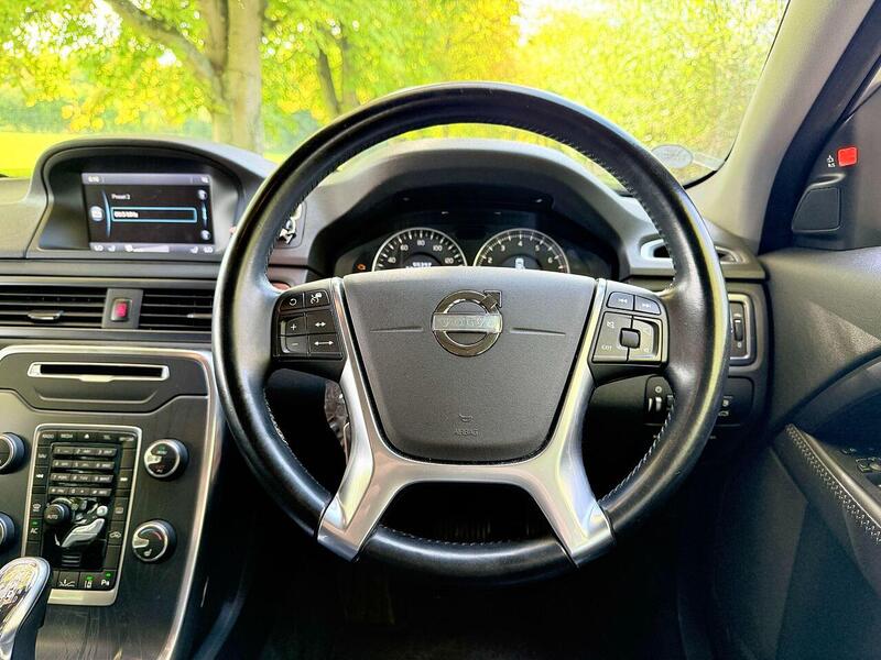 Volvo V70 1.6 T4 SE Lux Estate 5dr Petrol Powershift Euro 5 (180 ps) - U2096