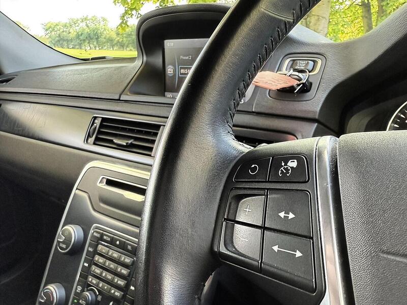 Volvo V70 1.6 T4 SE Lux Estate 5dr Petrol Powershift Euro 5 (180 ps) - U2096