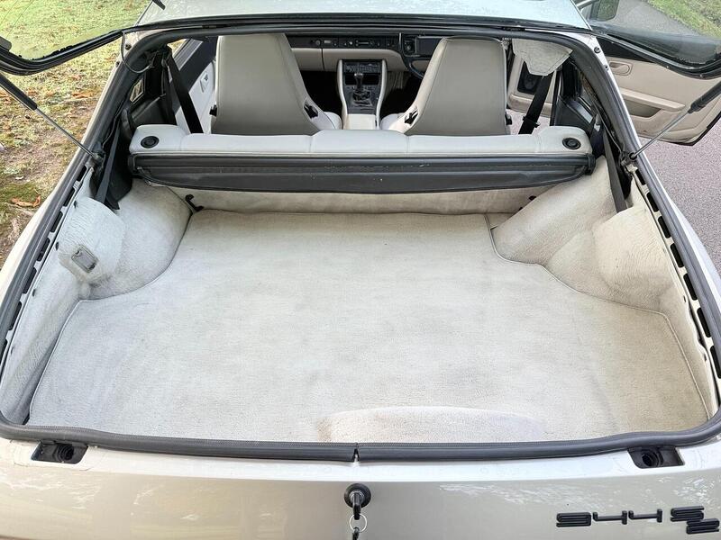 Porsche 944 3.0 16v S2 2dr - U2098