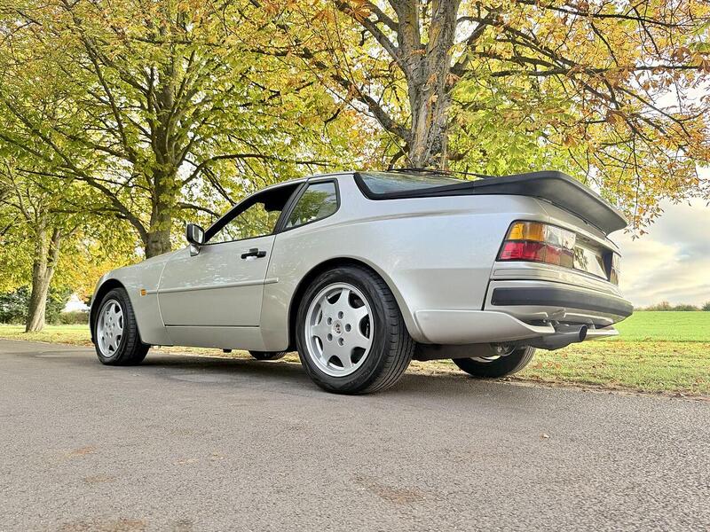 Porsche 944 3.0 16v S2 2dr - U2098