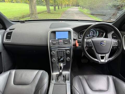 Volvo Xc60 D4 R-Design Lux Nav 2.0 5dr Estate Automatic Diesel - U2100