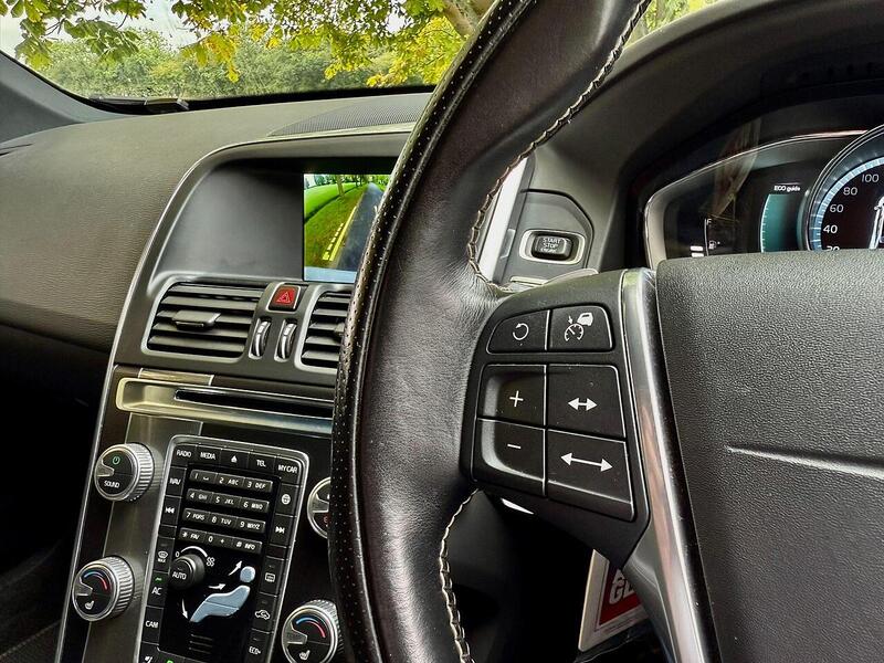Volvo Xc60 D4 R-Design Lux Nav 2.0 5dr Estate Automatic Diesel - U2100