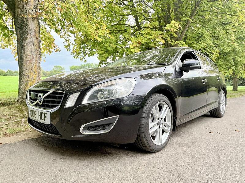 Volvo V60 3.0 T6 SE Lux Estate 5dr Petrol Geartronic AWD Euro 5 (304 ps) - U2106