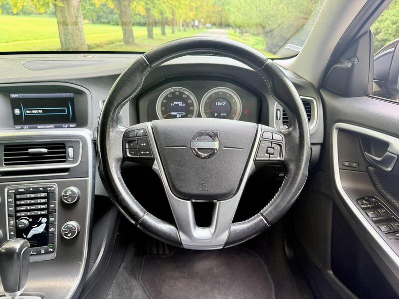 Volvo V60 3.0 T6 SE Lux Estate 5dr Petrol Geartronic AWD Euro 5 (304 ps) - U2106