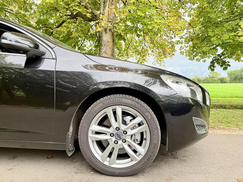 Volvo V60 3.0 T6 SE Lux Estate 5dr Petrol Geartronic AWD Euro 5 (304 ps) - U2106