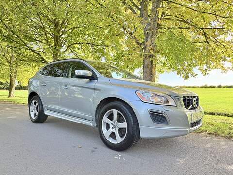 Volvo XC60 2.4 D3 R-Design SUV 5dr Diesel Geartronic AWD Euro 5 (163 ps) - U2109