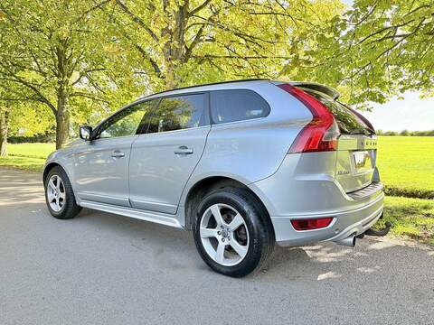 Volvo XC60 2.4 D3 R-Design SUV 5dr Diesel Geartronic AWD Euro 5 (163 ps) - U2109