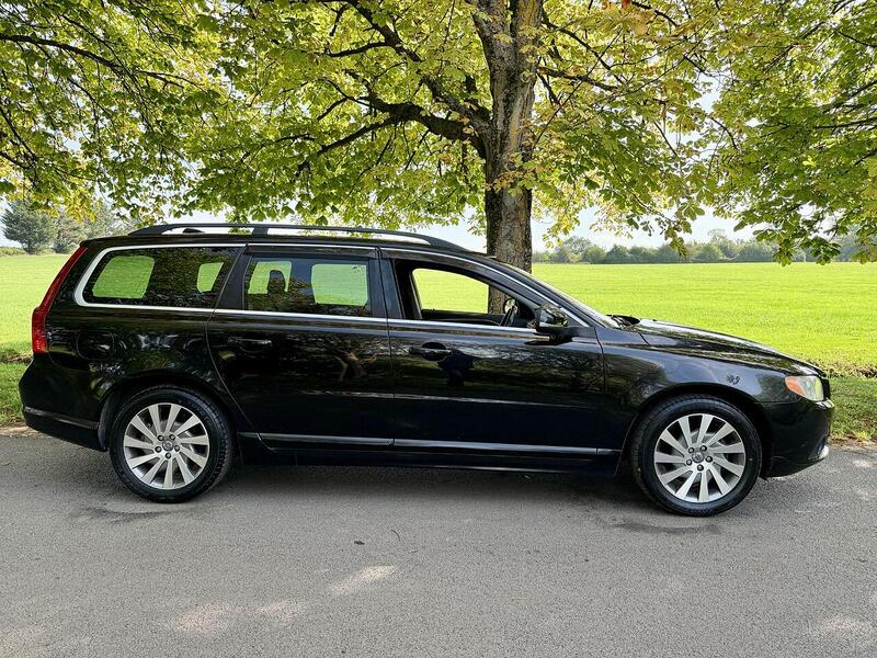 Volvo V70 2.0 T5 SE Lux Estate 5dr Petrol Powershift Euro 5 (240 ps) - U2123