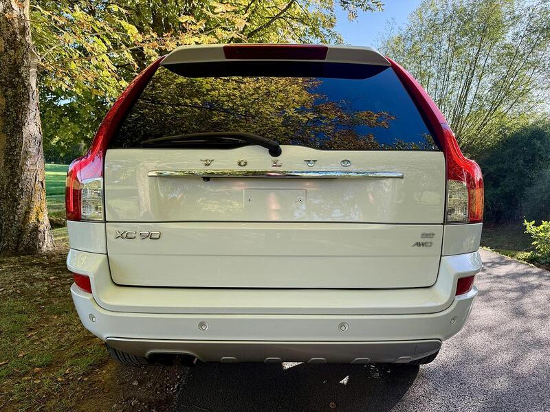 Volvo XC90 3.2 SE (Premium Pack) SUV 5dr Petrol Geartronic AWD (289 g/km, 235 bhp) - U2127
