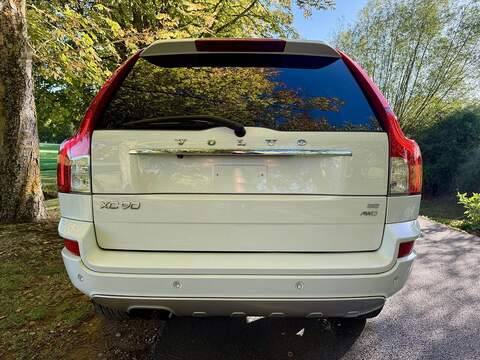 Volvo XC90 3.2 SE (Premium Pack) SUV 5dr Petrol Geartronic AWD (289 g/km, 235 bhp) - U2127