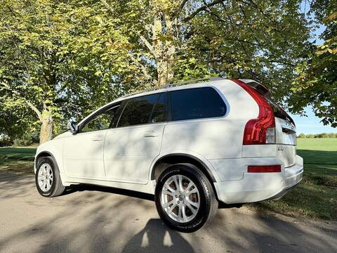 Volvo XC90 3.2 SE (Premium Pack) SUV 5dr Petrol Geartronic AWD (289 g/km, 235 bhp) - U2127