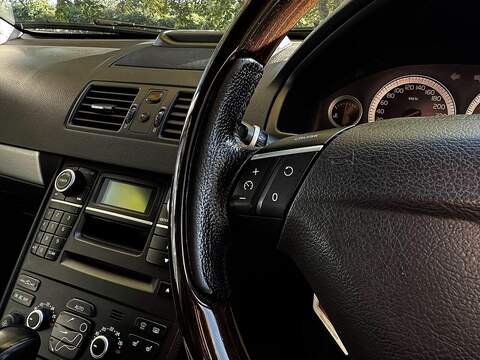 Volvo XC90 3.2 SE (Premium Pack) SUV 5dr Petrol Geartronic AWD (289 g/km, 235 bhp) - U2127