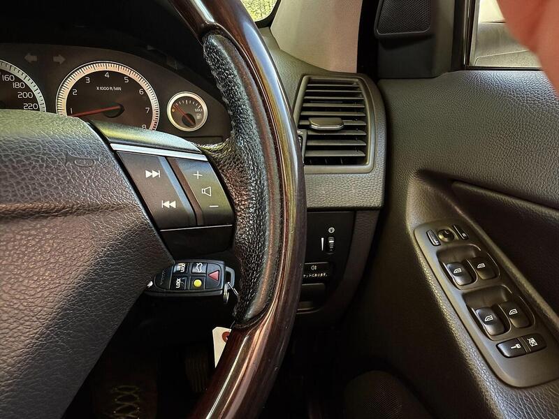 Volvo XC90 3.2 SE (Premium Pack) SUV 5dr Petrol Geartronic AWD (289 g/km, 235 bhp) - U2127