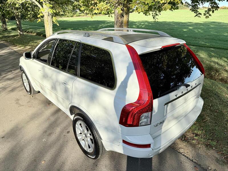 Volvo XC90 3.2 SE (Premium Pack) SUV 5dr Petrol Geartronic AWD (289 g/km, 235 bhp) - U2127
