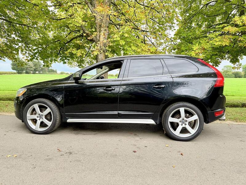 Volvo Xc60 T6 R-Design Nav Awd 3.0 5dr Estate Automatic Petrol - U2128