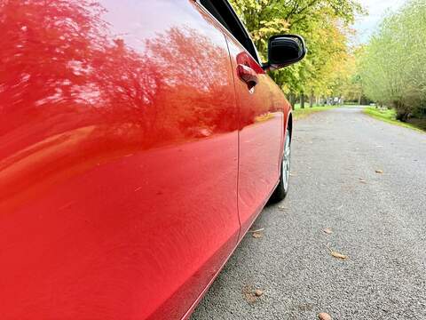 Volvo V40 T3 Se Hatchback 1.5 Auto Petrol - U2129
