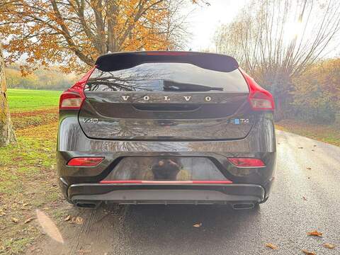 Volvo V40 1.6 T4 R-Design Lux Nav Hatchback 5dr Petrol Powershift Euro 5 (s/s) (180 ps) - U2130