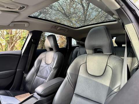 Volvo V40 1.6 T4 R-Design Lux Nav Hatchback 5dr Petrol Powershift Euro 5 (s/s) (180 ps) - U2130