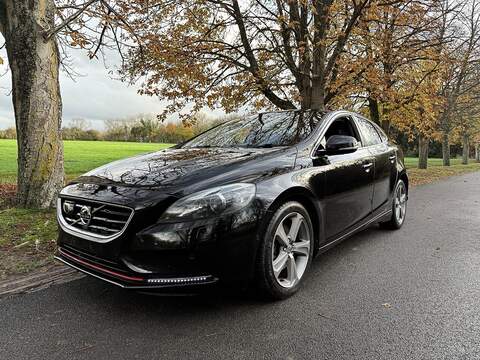 Volvo V40 1.6 T4 R-Design Lux Nav Hatchback 5dr Petrol Powershift Euro 5 (s/s) (180 ps) - U2130