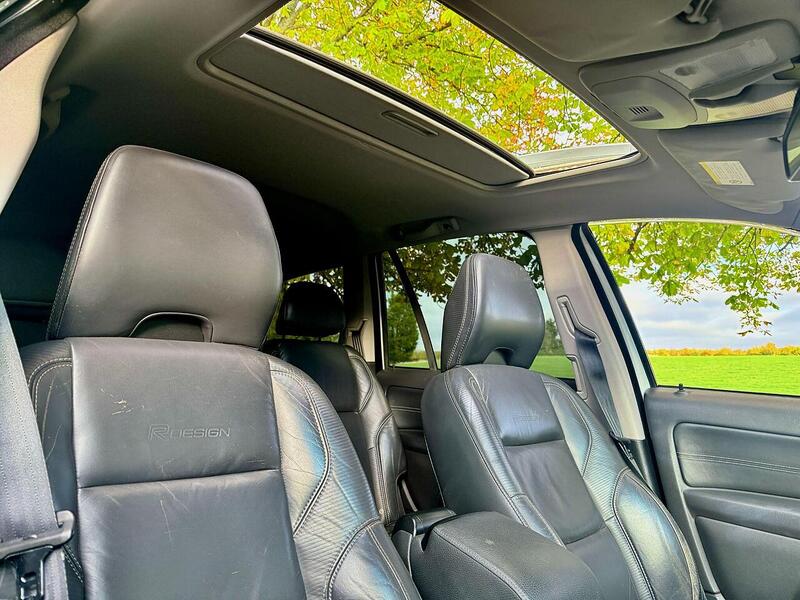 Volvo XC90 3.2 R-Design (Premium Pack) SUV 5dr Petrol Geartronic AWD (289 g/km, 235 bhp) - U2132