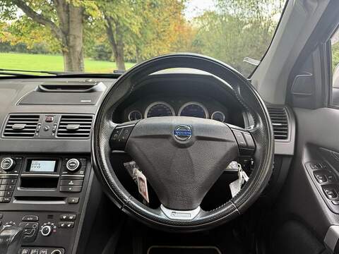 Volvo XC90 3.2 R-Design (Premium Pack) SUV 5dr Petrol Geartronic AWD (289 g/km, 235 bhp) - U2132