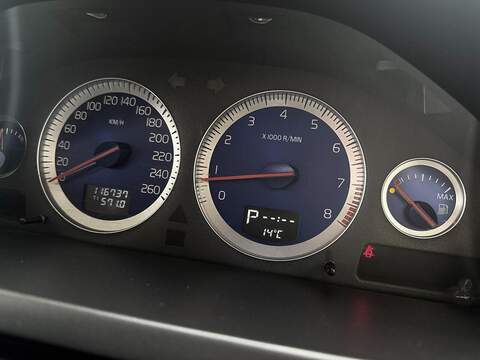 Volvo XC90 3.2 R-Design (Premium Pack) SUV 5dr Petrol Geartronic AWD (289 g/km, 235 bhp) - U2132