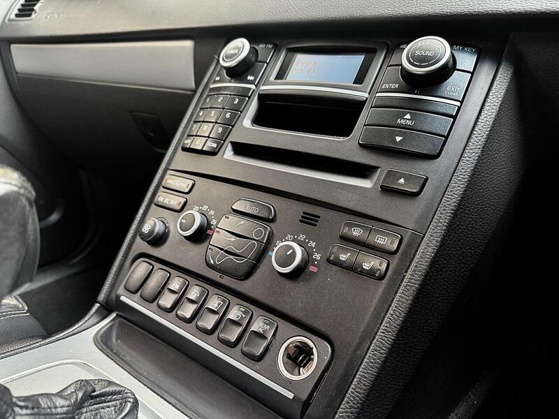 Volvo XC90 3.2 R-Design (Premium Pack) SUV 5dr Petrol Geartronic AWD (289 g/km, 235 bhp) - U2132