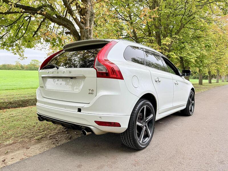 Volvo XC60 3.0 T6 R-Design Lux Nav SUV 5dr Petrol Geartronic AWD Euro 5 (304 ps) - U2133