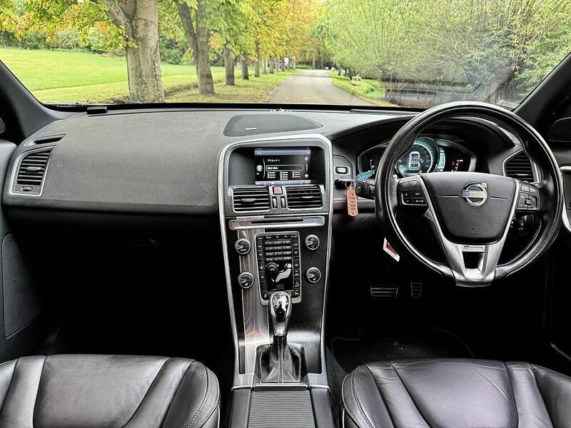 Volvo XC60 3.0 T6 R-Design Lux Nav SUV 5dr Petrol Geartronic AWD Euro 5 (304 ps) - U2133